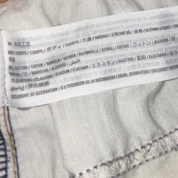 Abercrombie & Fitch the mom short high rise size 4 / 27 blue denim shorts - Picture 5 of 6